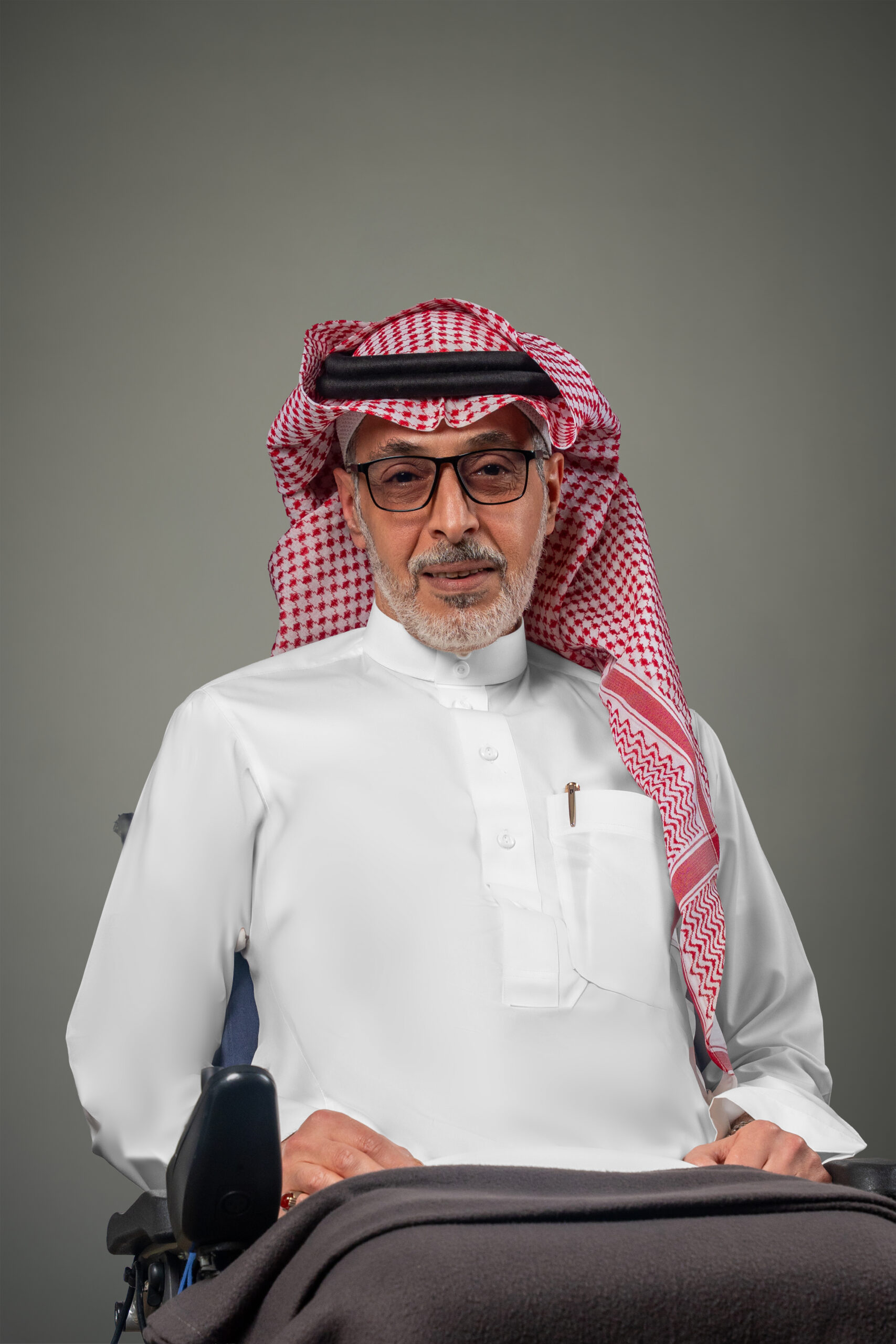 رئيس مجلس الإدارة د. أيمن الطالب.jpg